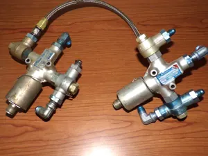 Bell Helicopter Hydraulic Valves 13068 Wright Components 3-Way 2-Pos